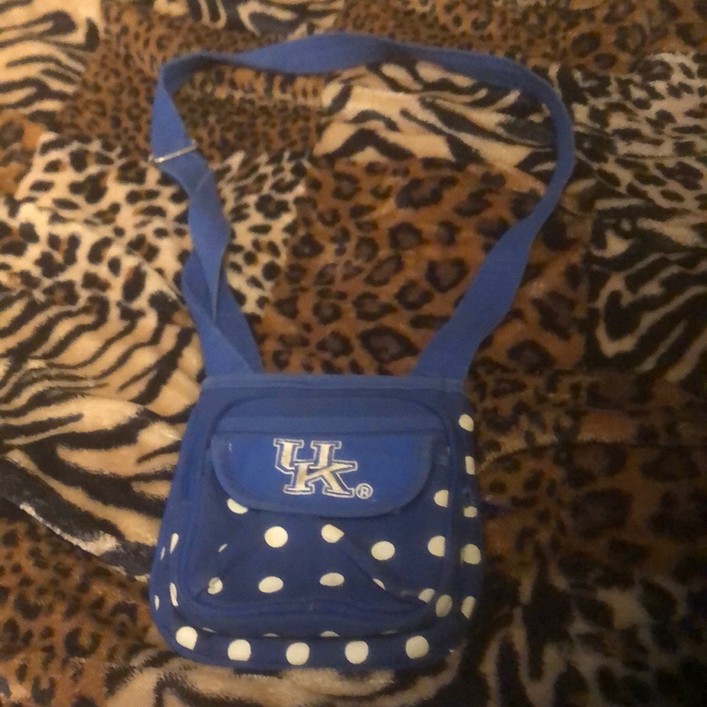 UK shoulder bag